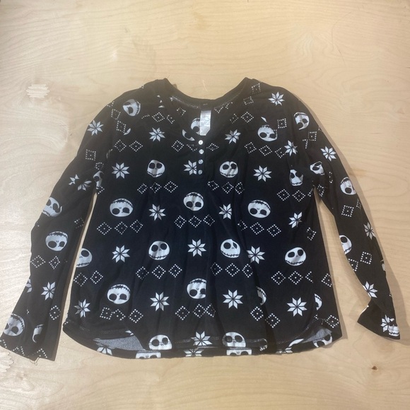 Nightmare Before Christmas Long Sleeve Sleepware Top 2X (GA) - Picture 5 of 14